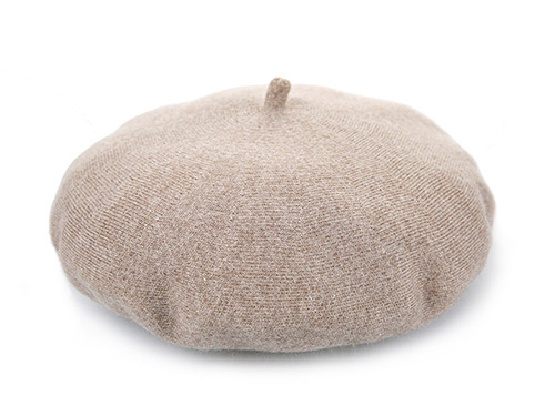 最適合臉大的3款帽子，顯小裝嫩美炸天