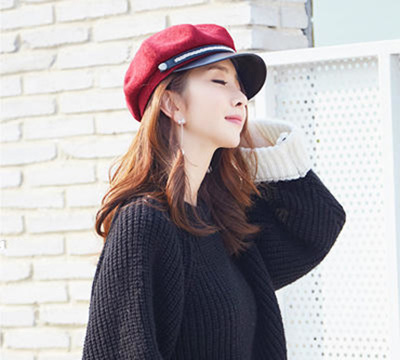 帽子是顯臉小的利器，秋冬就是要以帽取人